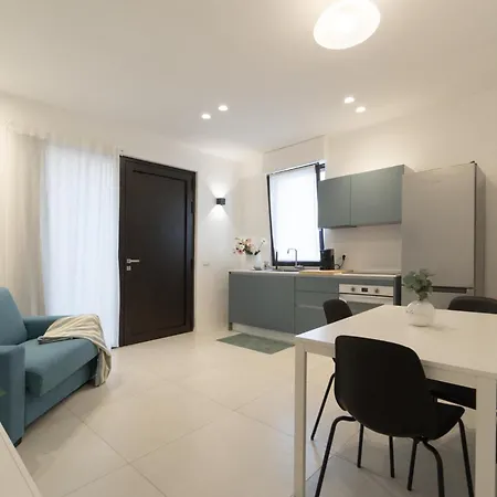 Regina Margherita Ii - 50 M Dal Mare, Wi-fi E Aria Condizionata