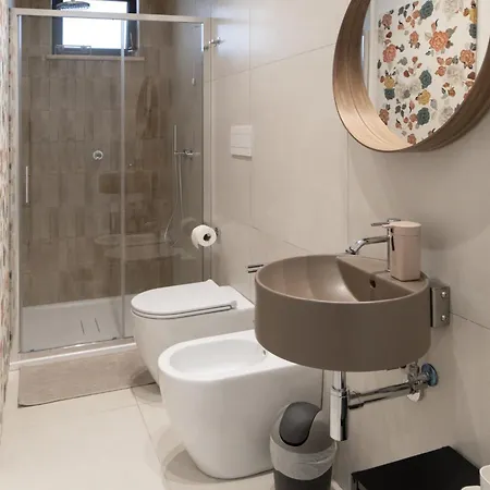 Regina Margherita Ii - 50 M Dal Mare, Wi-fi E Aria Condizionata * 西维尔诺瓦·马尔凯