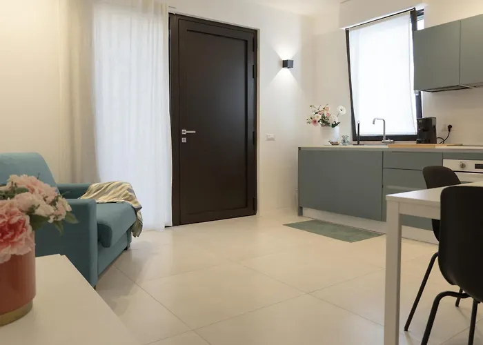 Regina Margherita Ii - 50 M Dal Mare, Wi-fi E Aria Condizionata